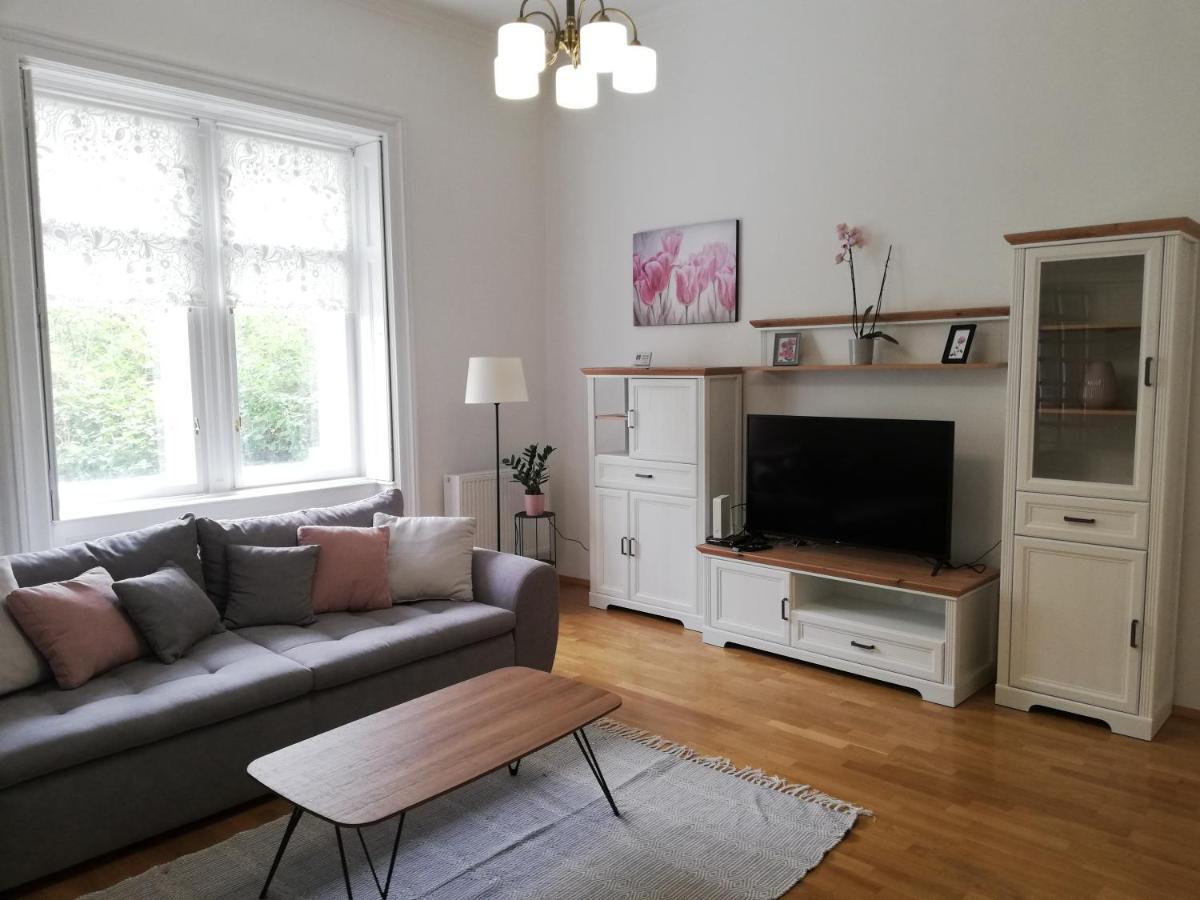 Gold 2 Apartman Sopron Exterior foto